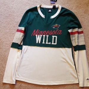 NWT Women's Minnesota Wild shirt size M